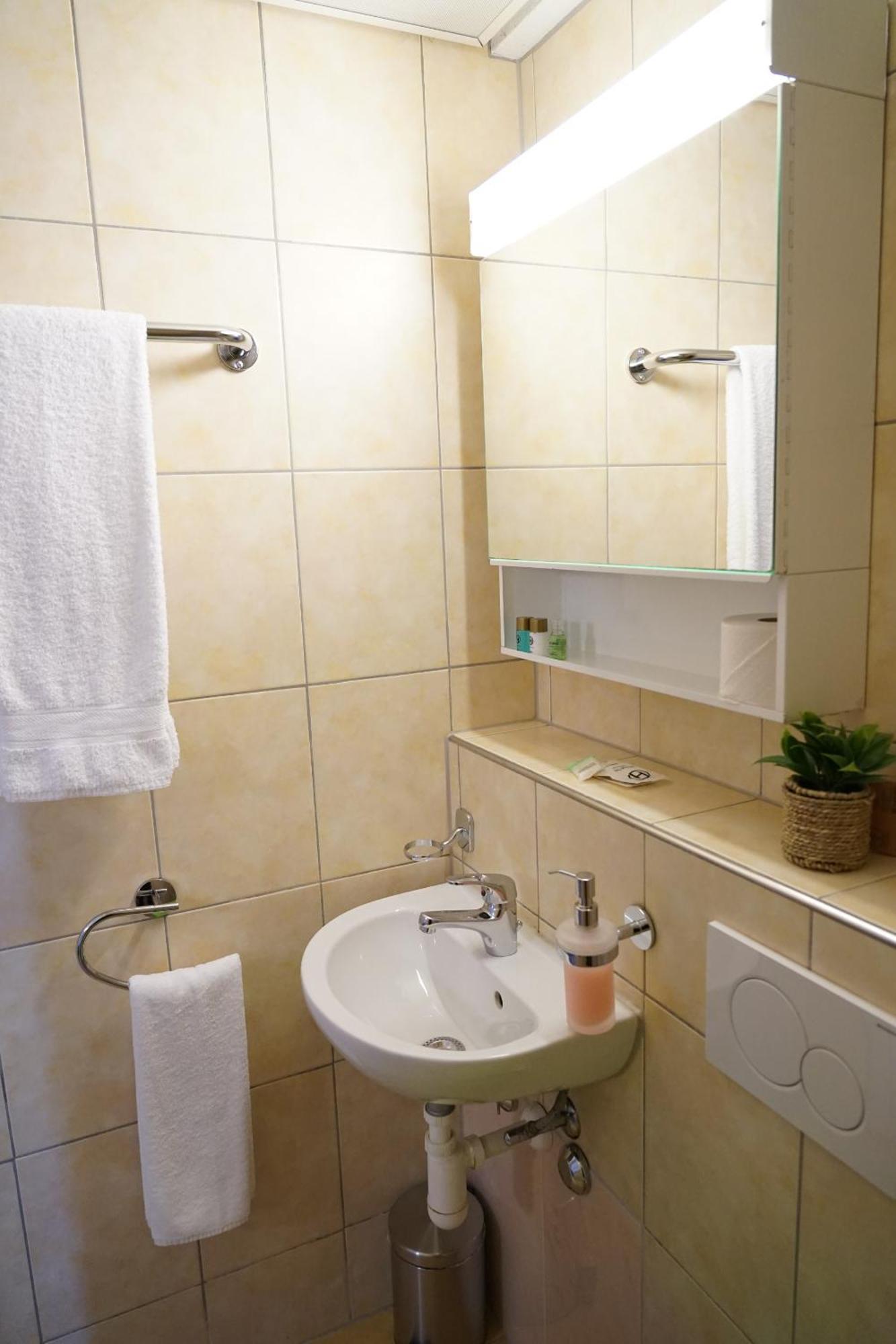 Perron 10 Centra Hotel Вінтертур Екстер'єр фото